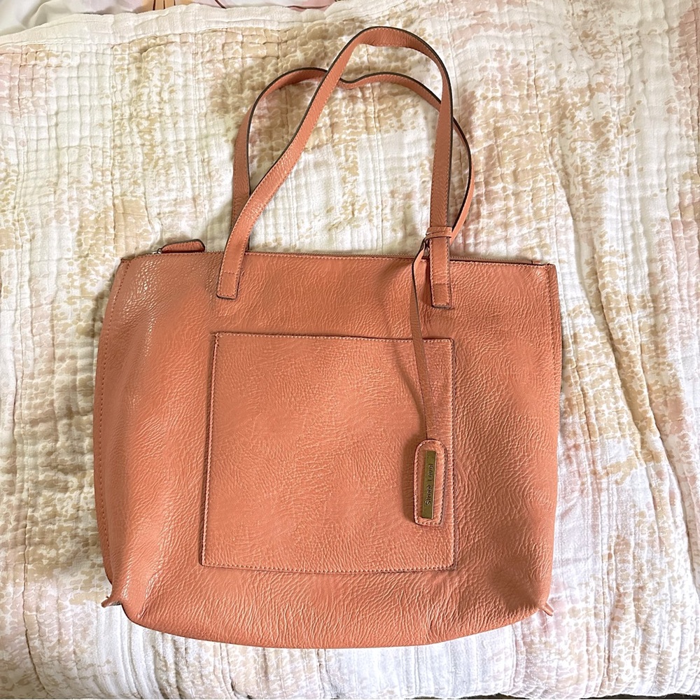 EUC Street Level Vegan Leather Tote